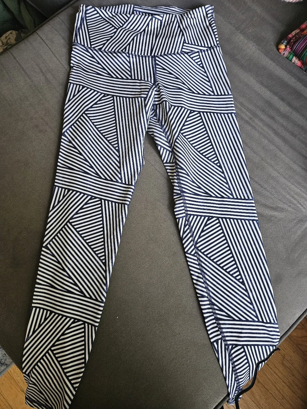 Old Navy Active Navy and White Striped Leggings